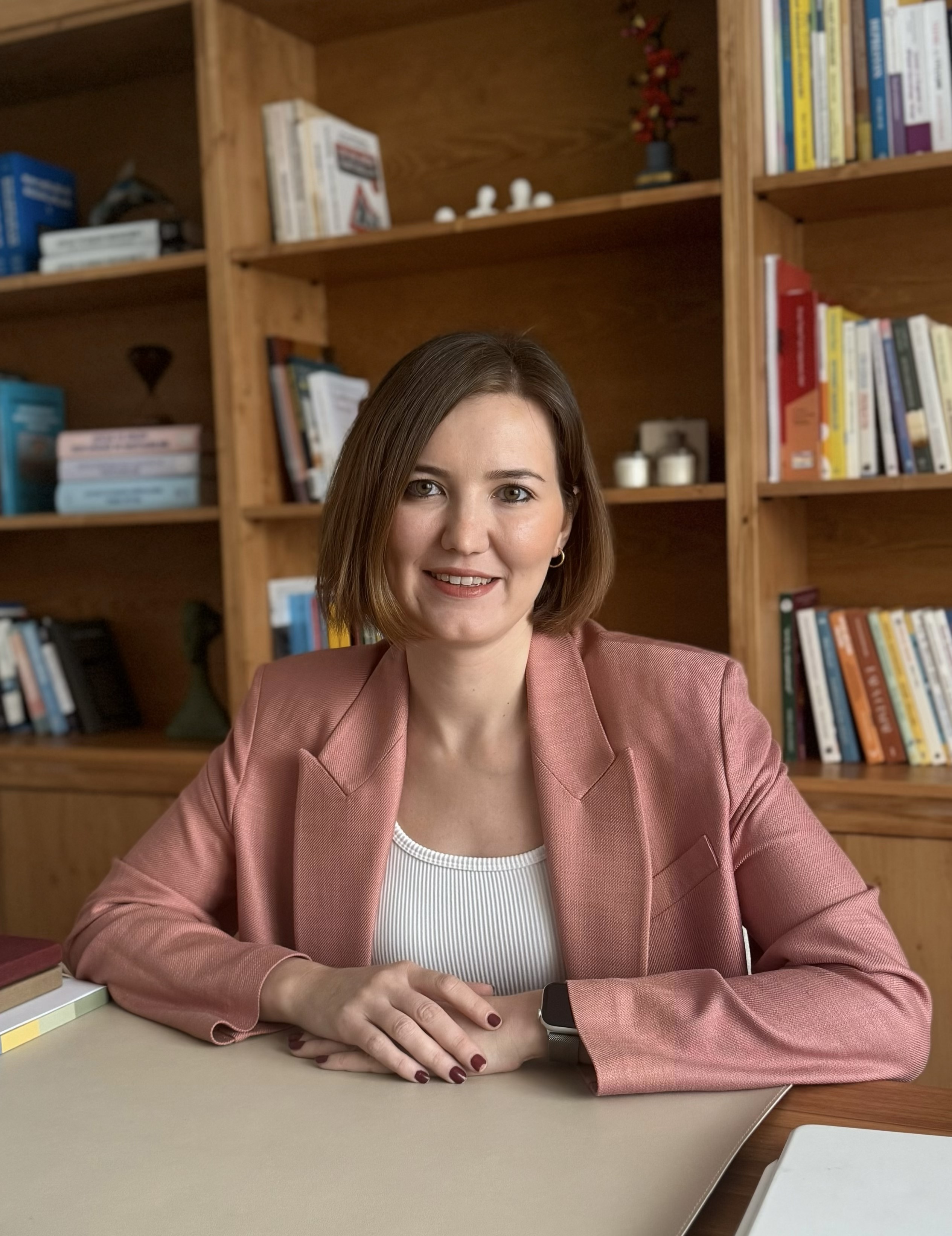 Dr. Esra Bulanık Koç